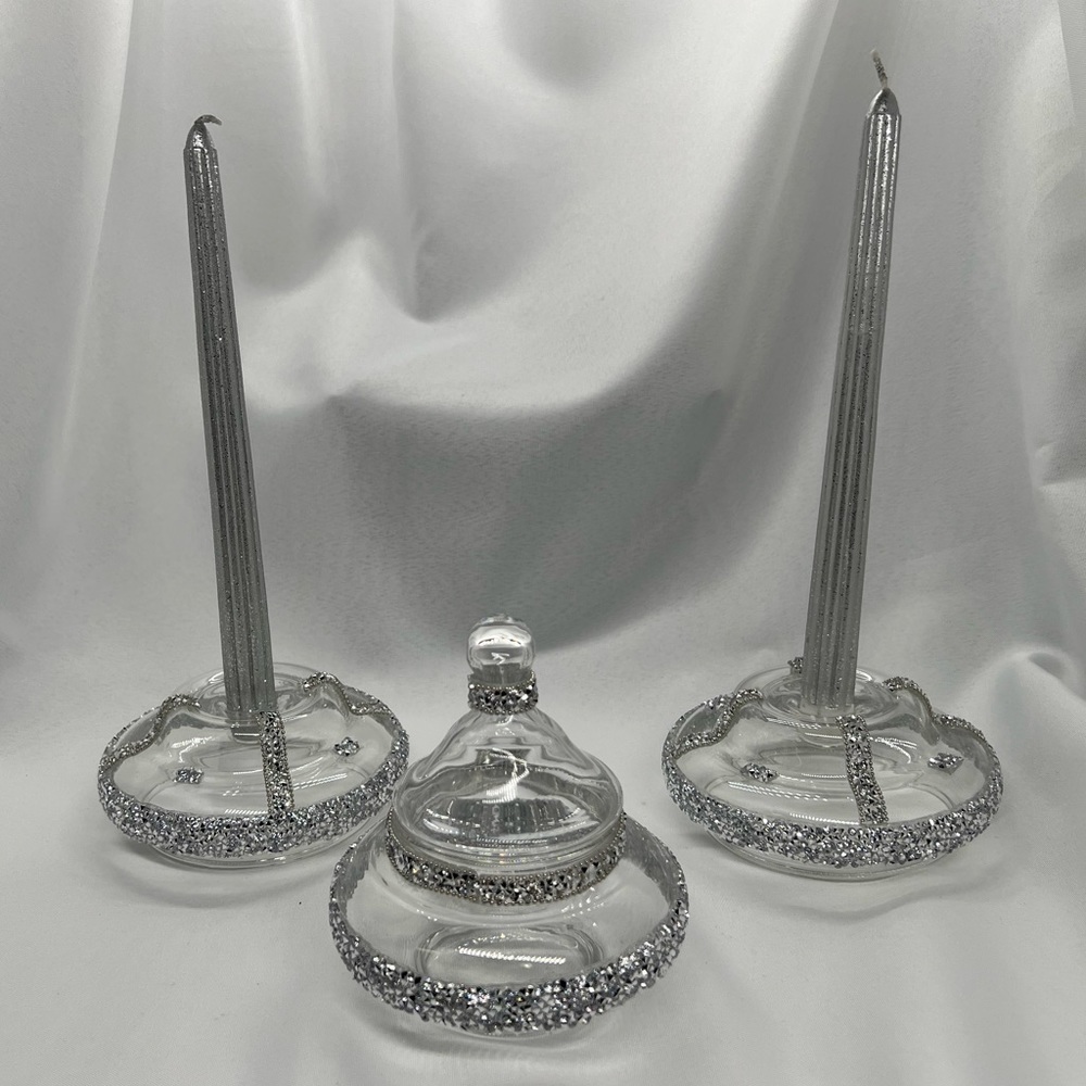 Three piece clear hurricane candleholder set